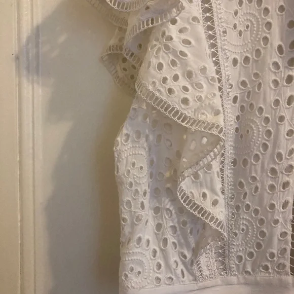 COPY - Alice + Olivia White Eyelet Short Sleeve Button Up - Picture 4 of 5